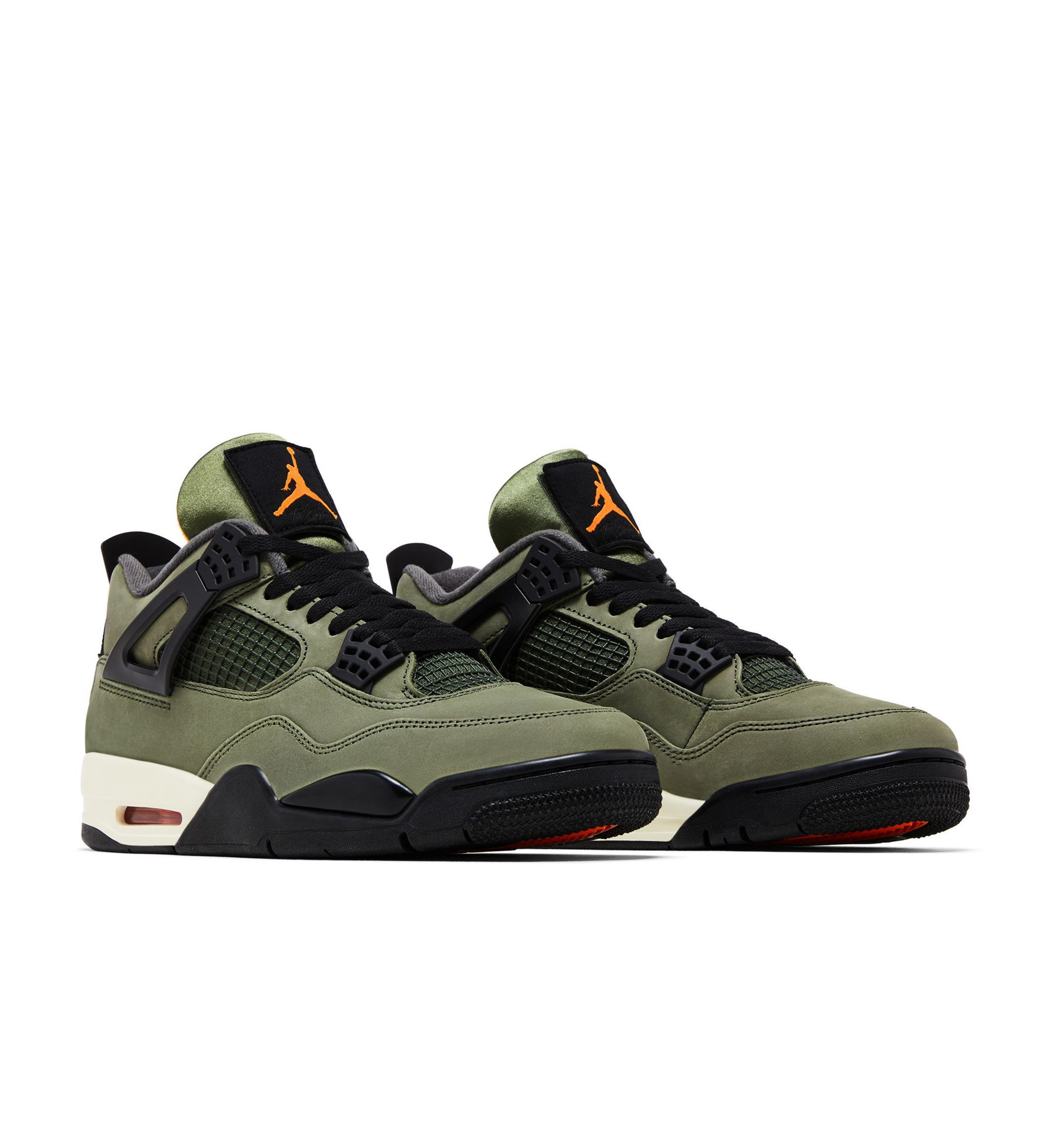 Undefeated x Air Jordan 4 Retro 2025